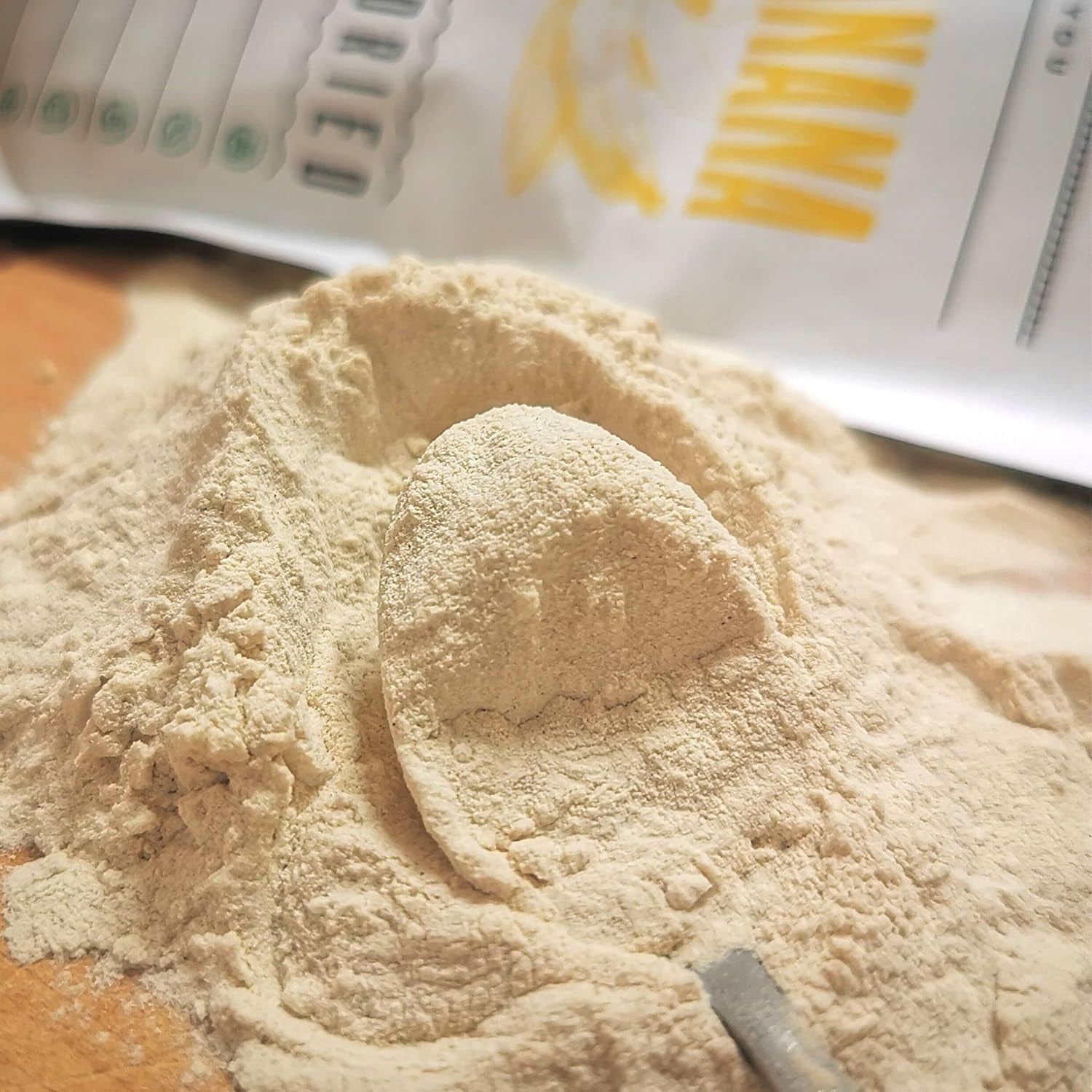 Gefriergetrocknete Bananen in Pulverform | XL 300g Fruchtpulver Gefriergetrocknetes Bananenpulver | Für Smoothie, Backen, Kuchen | Gefriergetrocknete Banane | Gefriergetrocknete Früchte | ZingyZoo Bananenpulver Naty Shop Dehydrierte Produkte