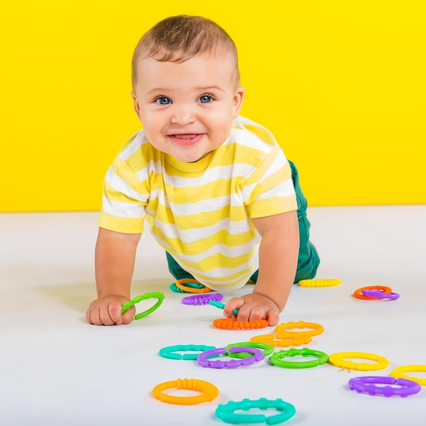 Bright Starts, Oball, Verbindungsglieder der Kinderwagenkette, viele Glieder, faltbar, leicht anzubringen, leicht zu reinigen, perfekt für Reisen, Bebe Toys Naty Shop