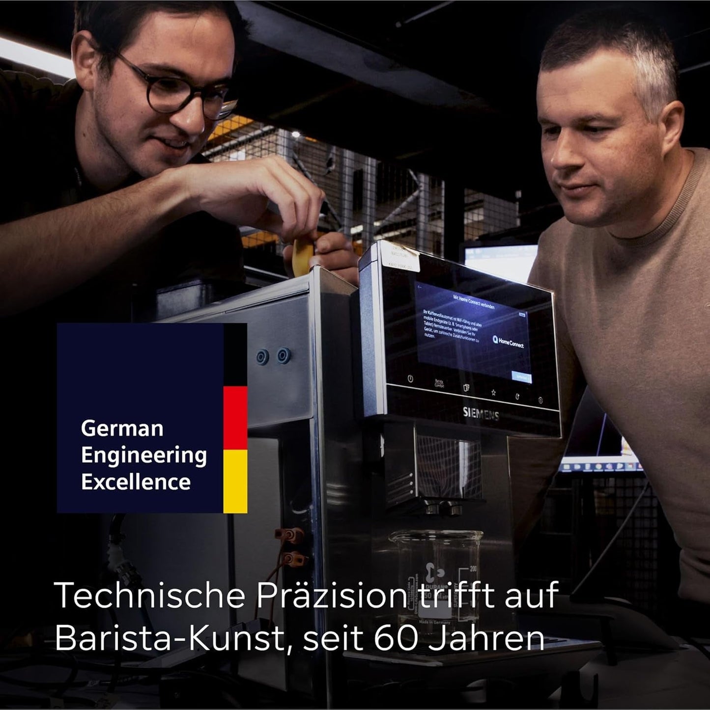 Siemens EQ700 Espressovollautomat, großer Farb-TFT-Bildschirm, 36 Heiß- und Kaltgetränke, Kaltbrühen, 2-Tassen-Funktion, App-Steuerung, automatisches Reinigungssystem, schwarzer Edelstahl, TQ717D03