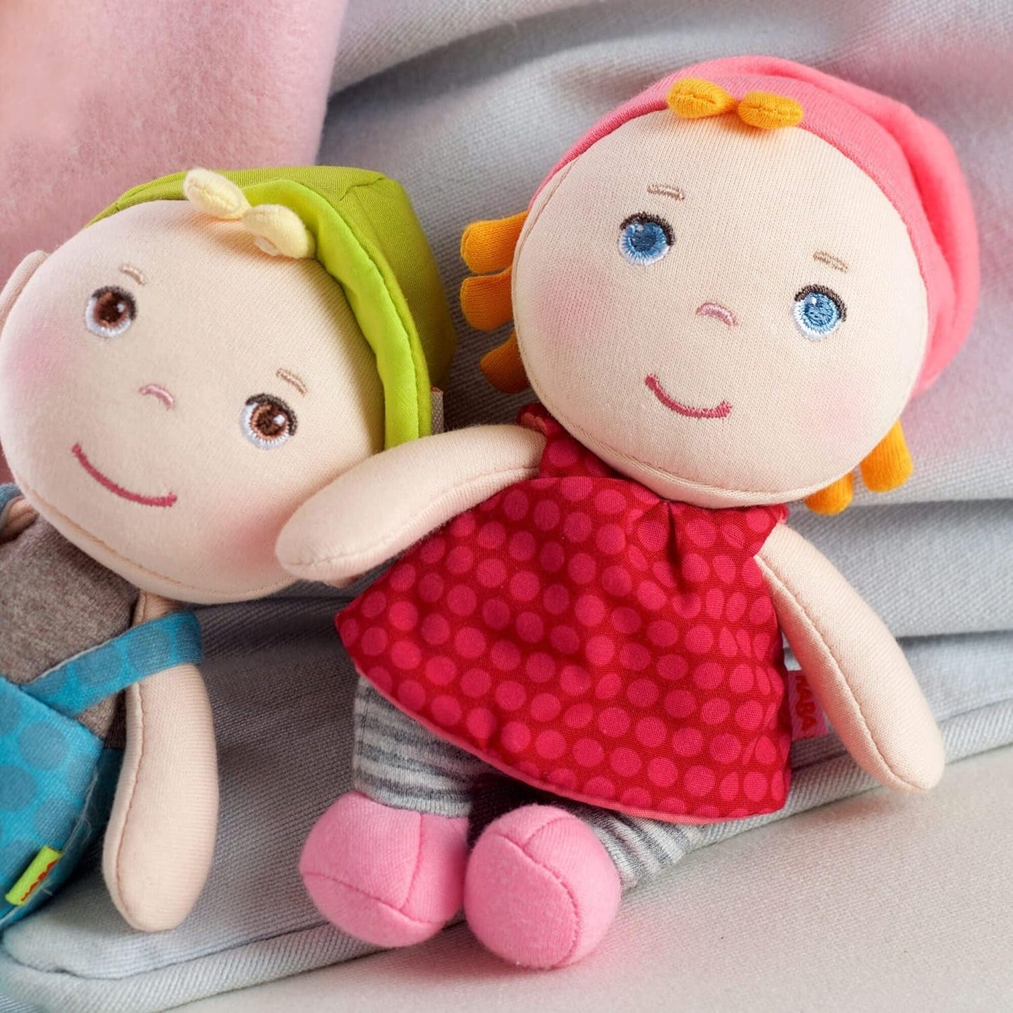 HABA 306238 Hertha-Minipuppe, Puppe für Kinder im Alter von 0 bis 100 Jahren