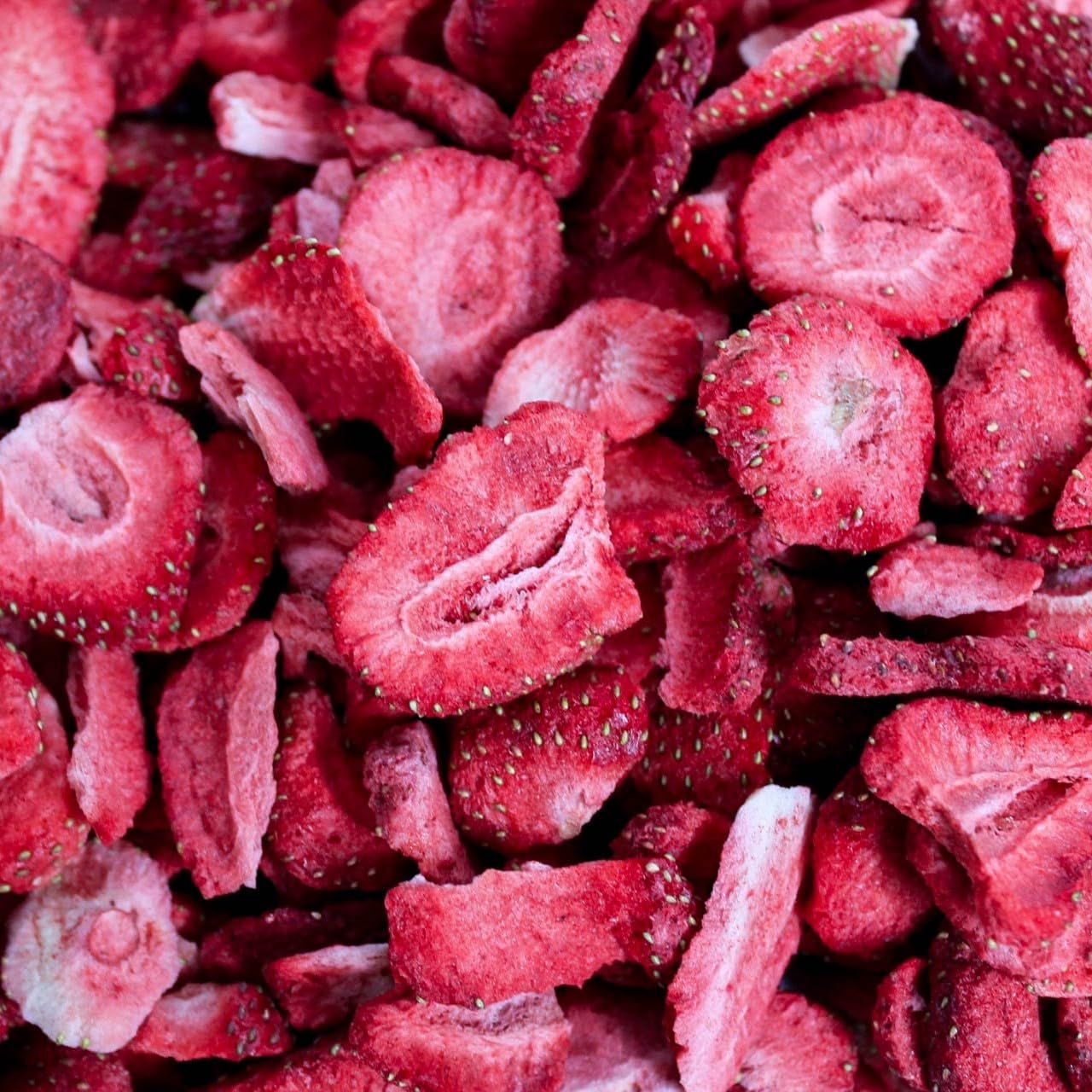 Gefriergetrocknete Erdbeeren 150g - Gefriergetrocknete Erdbeerscheiben - Gefriergetrocknete Trockenfrüchte - Getrocknete Erdbeerfrüchte - Perfekt zum Backen, Dekorieren, Snacks, Müsli, Desserts. Dehydrierte Produkte Naty Shop