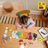 LEGO Classic Kreativ-Spaßbox, bunte Bausteine für fantasievolles Rollenspiel, Bauset für Einsteiger, Spielzeug für Mädchen und Jungen ab 5 Jahren, wiederaufbaubare Modelle 11042 Bausets Besuchen Sie den LEGO-Store