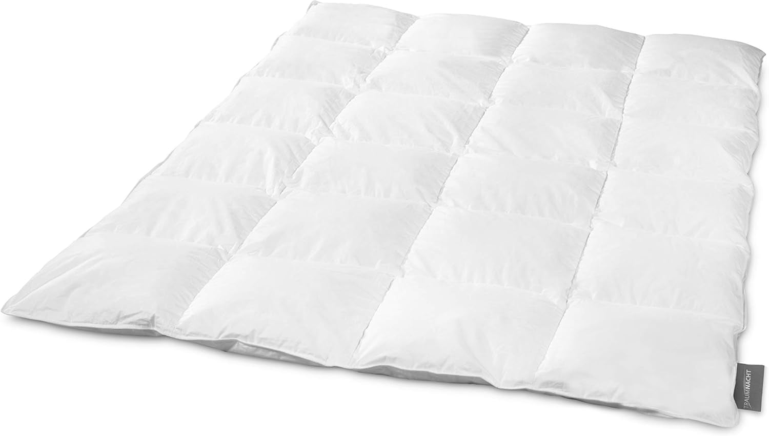 Traumnacht Basic Leichte Daunendecke mit neuen weißen Daunen (60 %) und Federn (40 %), DIN EN 12934, 135 x 200 cm, Down Pass und Öko-Tex zertifiziert, hergestellt nach dem deutschen Qualitätsstandard Steppdecken und Bettdecken Naty Shop 60 Prozent Daunen / 40 Prozent Federn Warme Winterdecke 155 x 220
