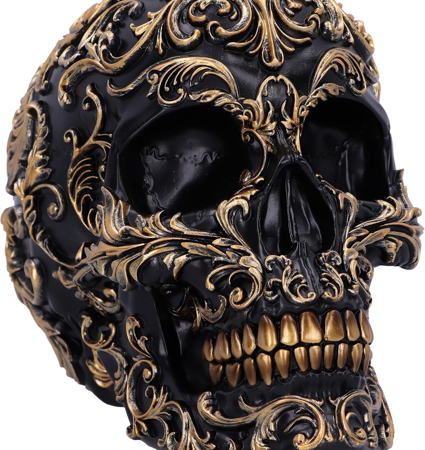 Renaissance-Schädel, 19 cm, Kunstharz, Schwarz und Gold, goldenes Barockmuster, schwarzes Totenkopf-Ornament, gotische Dekoration, gegossen aus feinstem Kunstharz, handbemalt von Experten. Statuetten und Skulpturen Naty Shop