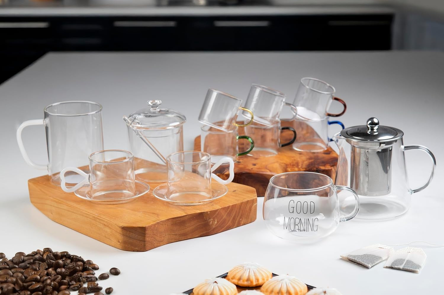 300 ml transparentes Borosilikatglas mit Deckel und Löffel „Good Morning“.