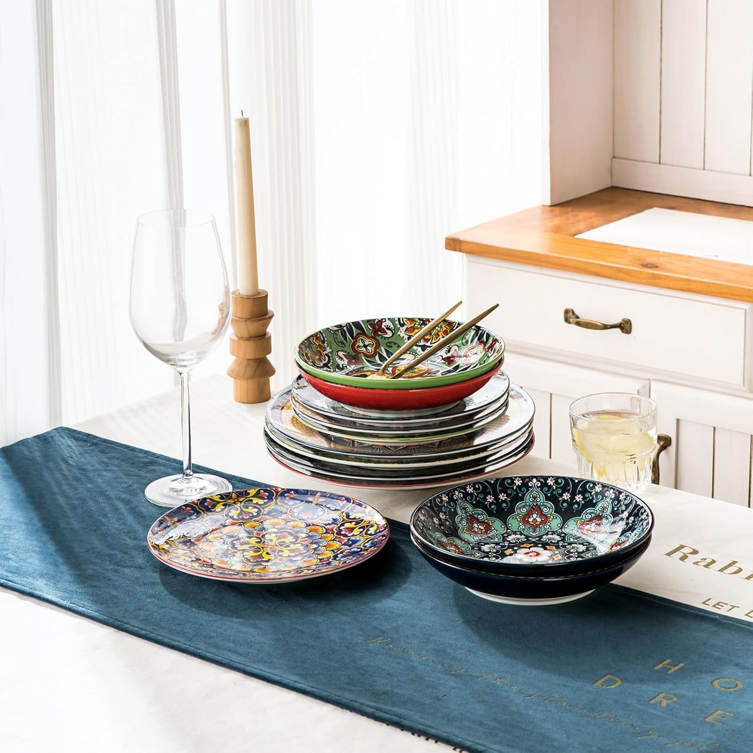 HENXFEN LEAD Porzellan-Geschirr-Set, 12-teiliges Geschirr-Set für 4, buntes Geschirr-Set für 4 – handbemalte Teller, Dessertteller, Suppenteller – Bohemian-Stil