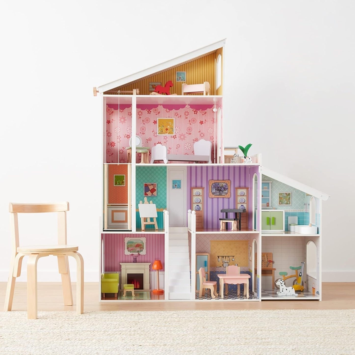 Amazon Basics 4-stöckiges Puppenhaus aus Holz und Möbelzubehör für 12-Zoll-Puppen Naty Shop Puppenhäuser