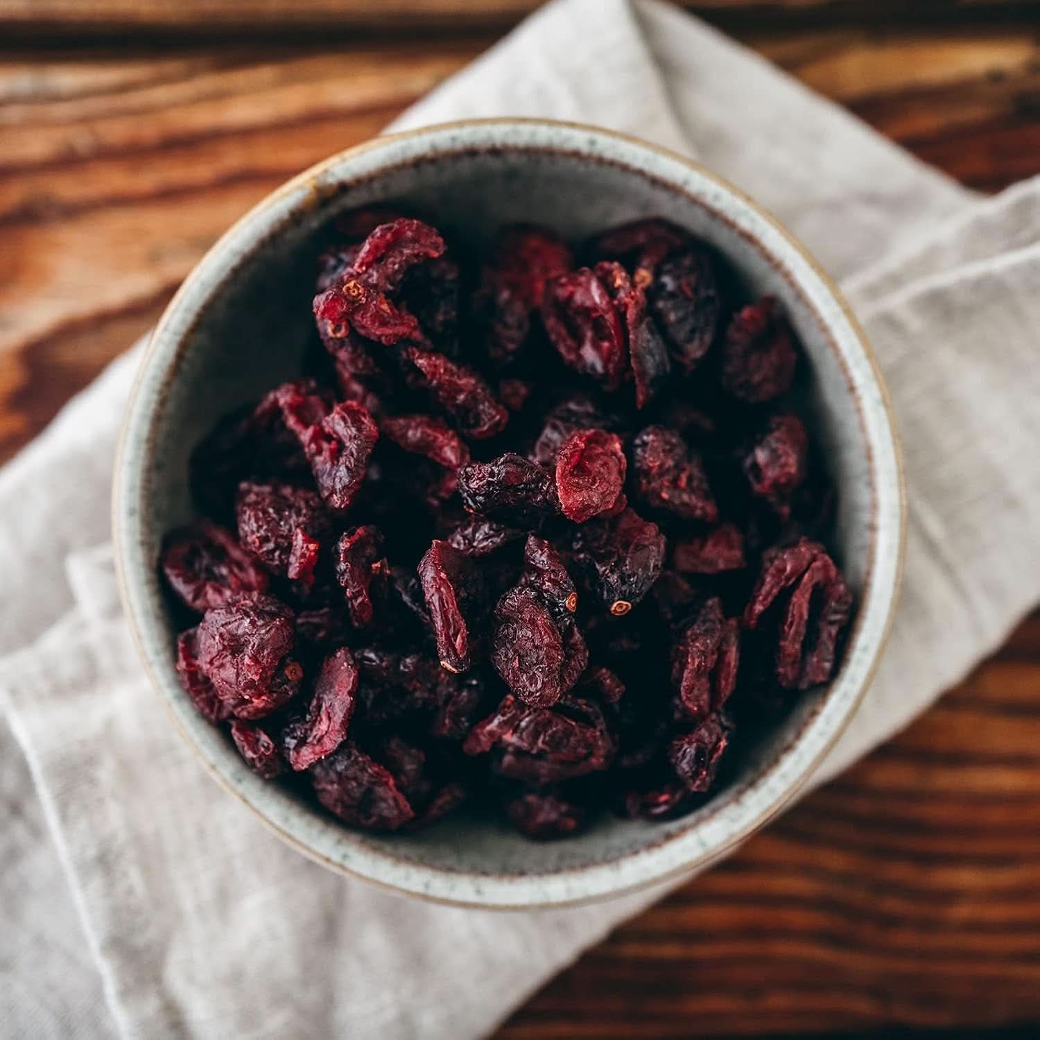 Seeberger, halbierte, fruchtige und süße kanadische Cranberries Naty Shop Dehydrierte Produkte