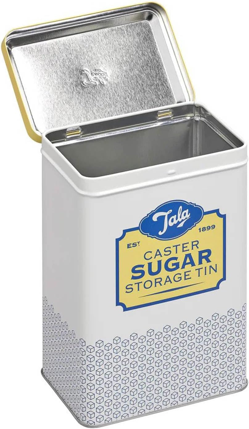 Die Metall-Aufbewahrungsbox im Retro-Design von Tala Originals in Gelb und Creme bietet Platz für eine ganze Tüte Puderzucker