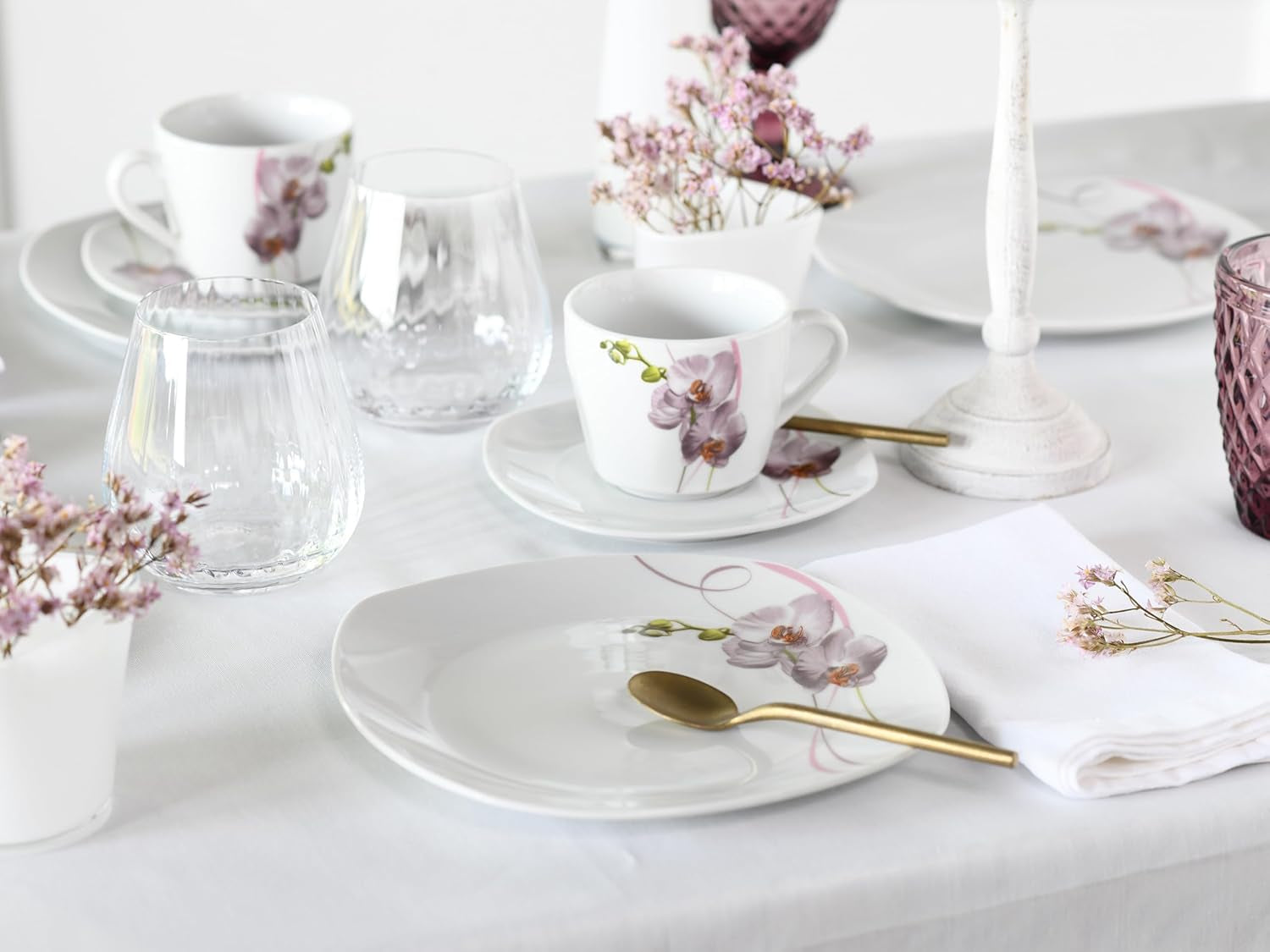 CreaTable, 24024, Serie „Square Orchid“, 18-teiliges Tafelservice für 6 Personen, Kaffeeservice aus Porzellan, spülmaschinen- und mikrowellengeeignet, hochwertige Herstellung