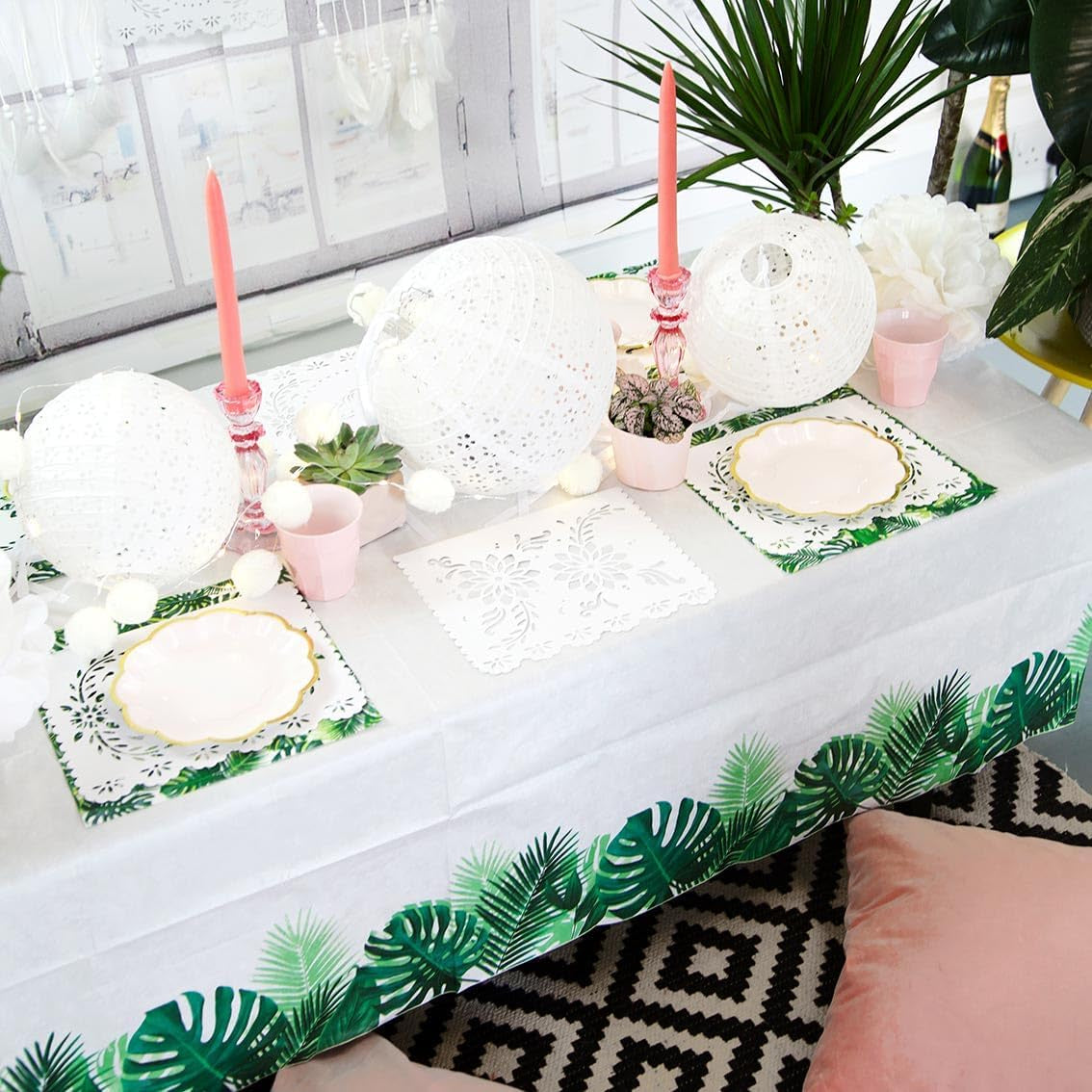 Packung mit 20 tropischen Tüchern | Grüne Papierservietten mit Palmblatt-Design | Einweggeschirr für Kinderparty, Safari-Party, Dschungel, Dinosaurier, Sommer, Hawaii-Thema