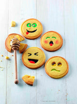 Silikomart 25.440.39.0069, Emoji-Ausstecher-Set, Ø73 MM Naty Shop