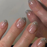 24 Stück French Press On Nails, kurz, glänzend, silberfarbenes Design, ovale künstliche Nägel, zum Aufkleben auf Acryl, glänzende Nägel, falsche Nägel für Frauen und Mädchen