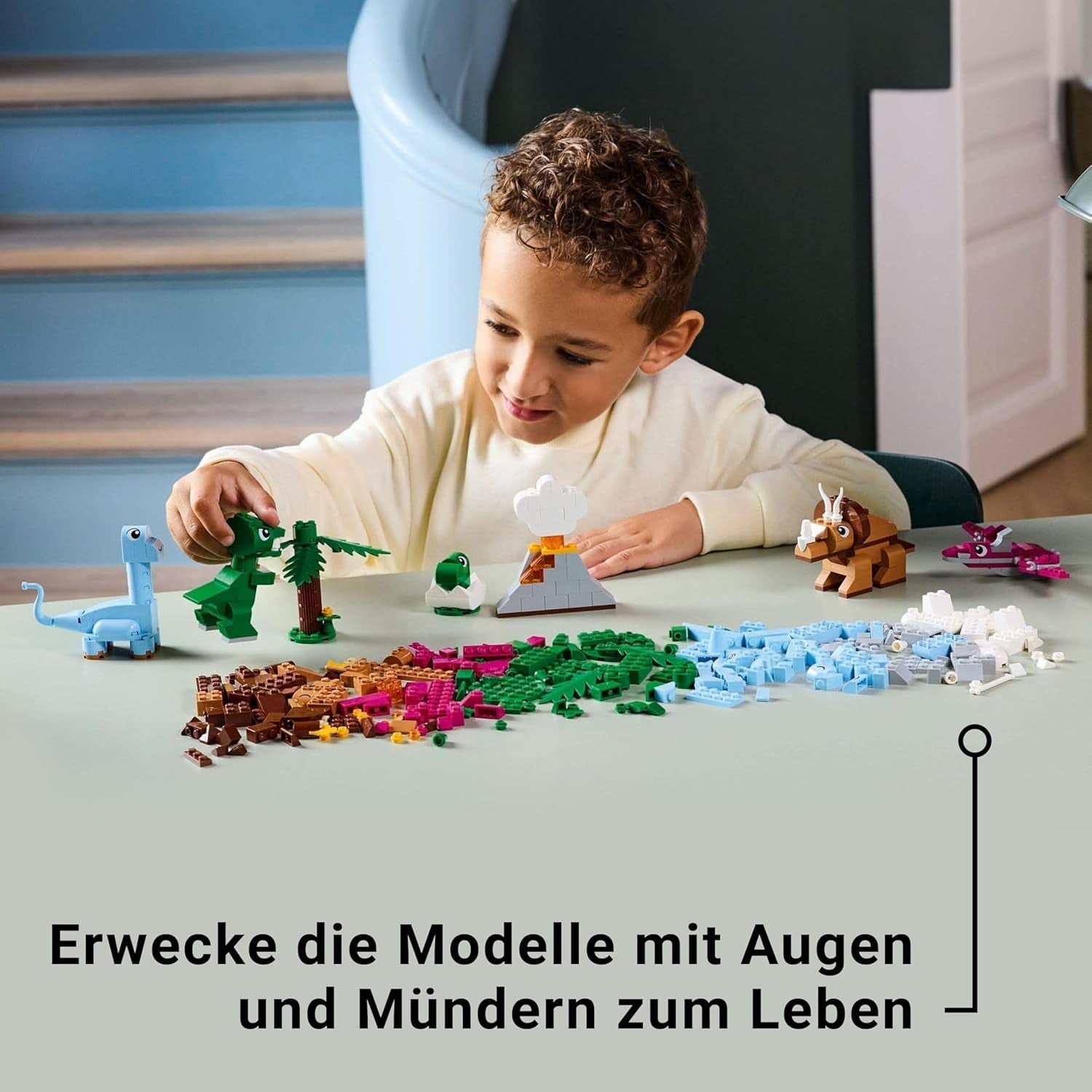 LEGO Classic Kreativ-Dinosaurier-Bauset mit Tiermodellen und Figuren aus Steinen, fantasievolles Spielerlebnis, Geschenk für Jungen und Mädchen ab 5 Jahren, inklusive T.Rex und Triceratops 11041 Bausets Besuchen Sie den LEGO-Store