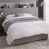 Boutique-Seidendecke, Luxusbettwäsche, maschinenwaschbar (13,5 Tog, Doppelbett) Naty Shop Bettdecken und Bettdecken