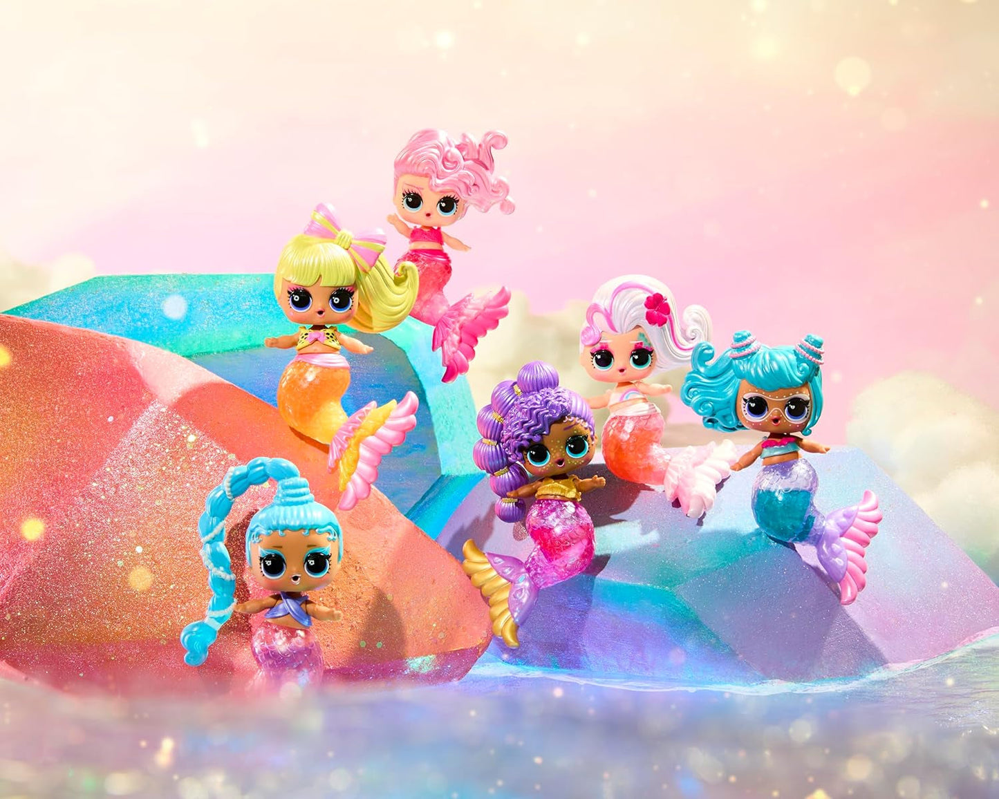 LOL Überraschung! Mermaids Makeover Magic Tots – echter Lipgloss für Sie und Ihre Puppe zum Selbermachen, Mischen und Kreieren von Make-up, lustiges Wasserspiel, 6 Puppen zum Sammeln – ab 4 Jahren