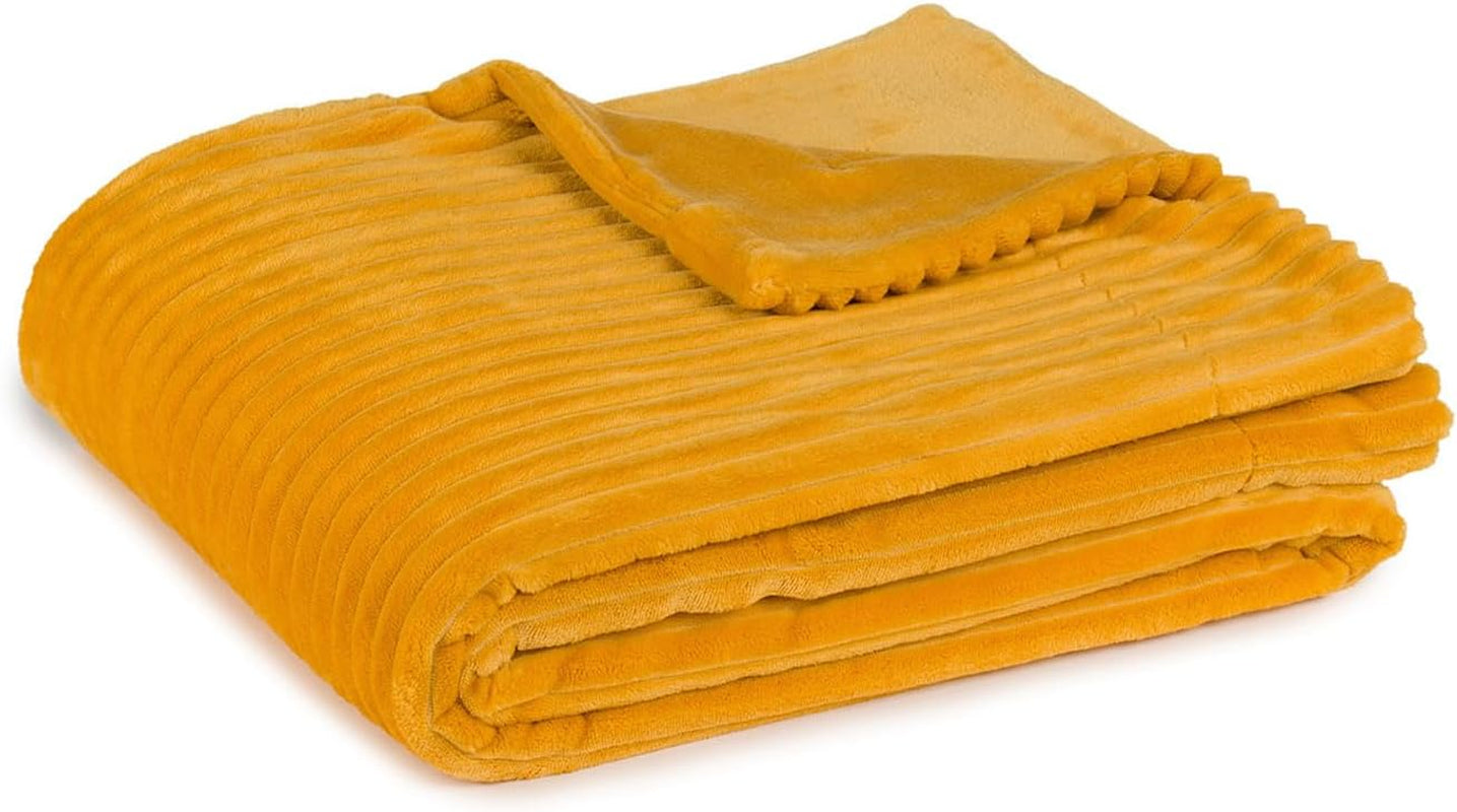 Gözze – Bequeme und weiche Decke in Cordoptik, 1620 g/Stück, 150 x 200 cm – Zimtbetten und Decken Besuche den Gözze-Store Senf