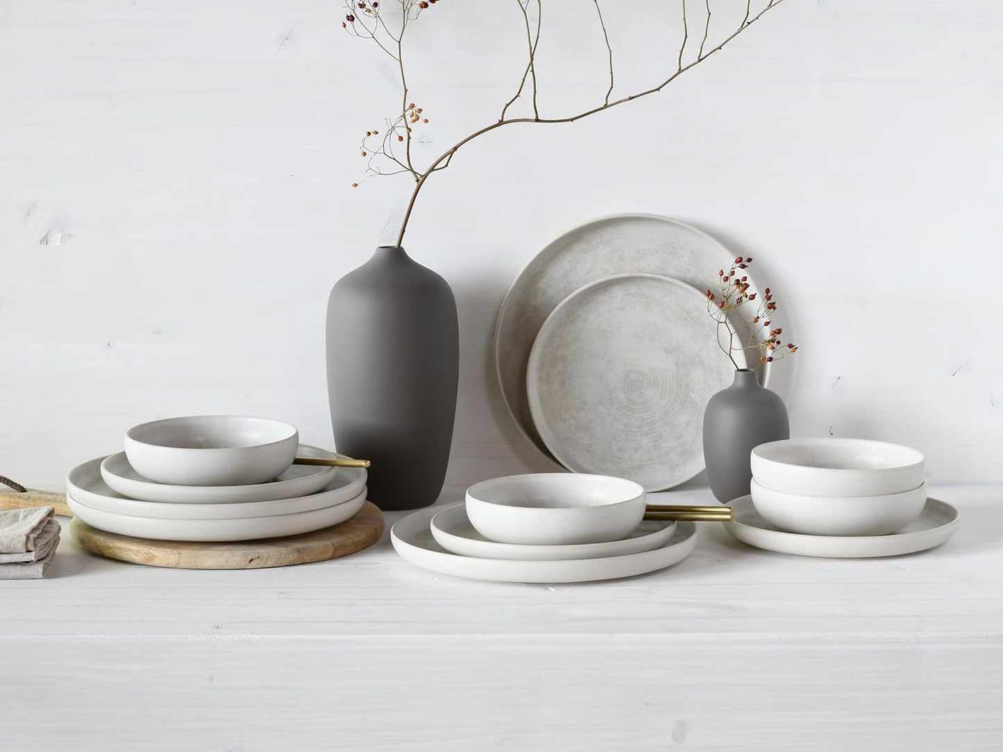 CreaTable, 23714, Uno Athena-Serie, 12-teiliges Geschirrset für 4 Personen, Tellerset aus Porzellan, spülmaschinen- und mikrowellengeeignet, hergestellt in Portugal