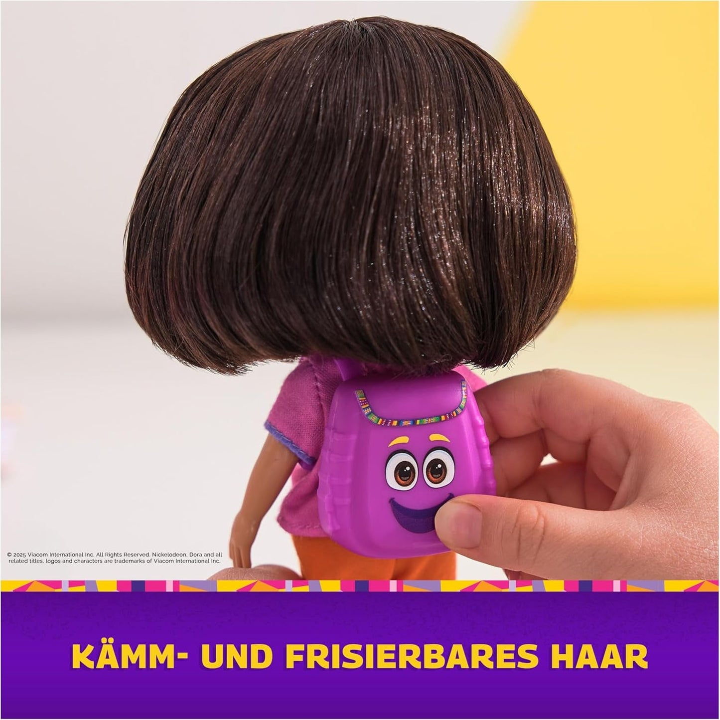 DORA – Best Friend Puppe – Größe 22 cm, mit kämmbaren Haaren, Ranzen und Affenstiefeln, bekannt aus der beliebten TV-Serie, für Kinder ab 3 Jahren