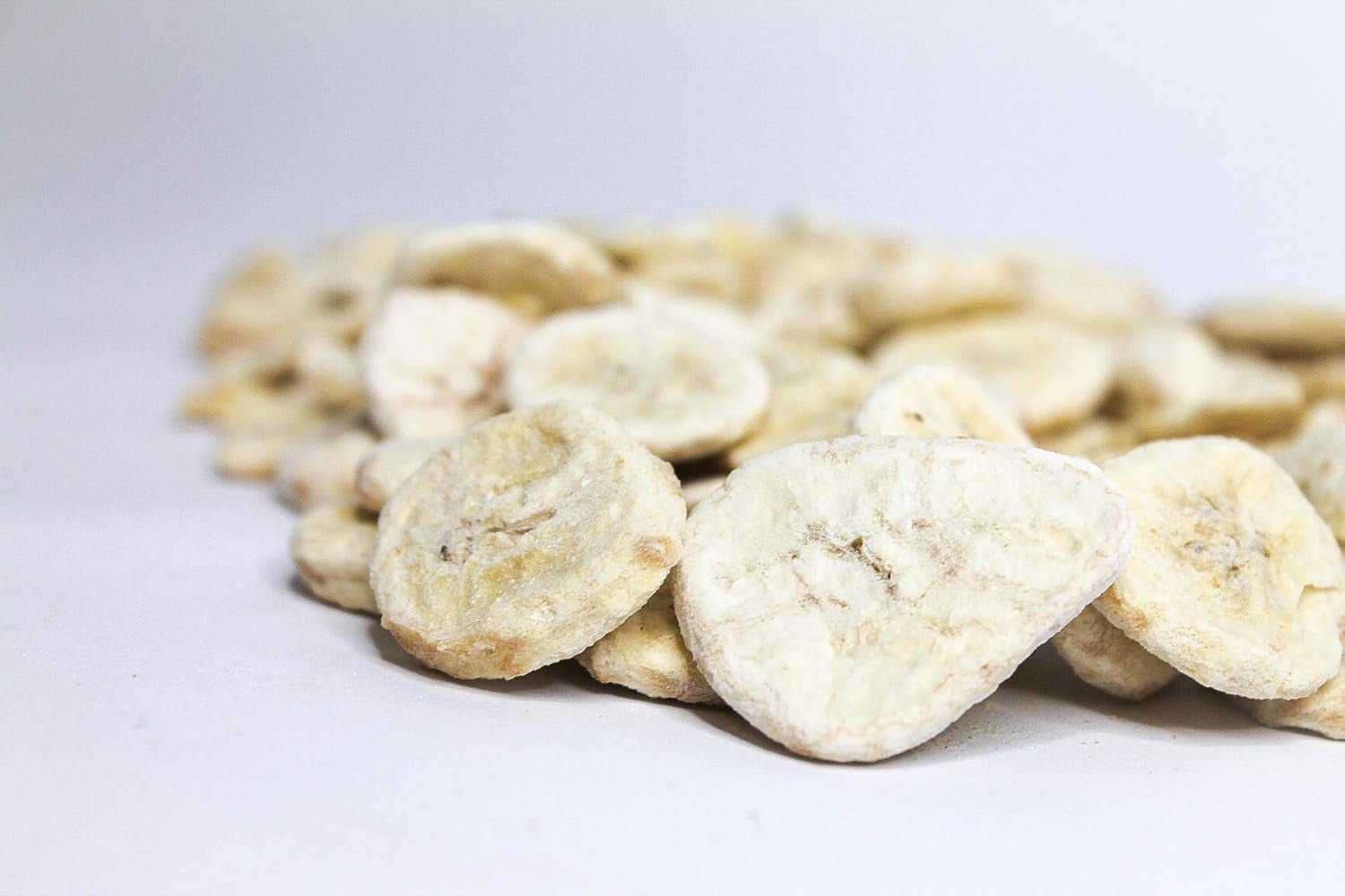 Gefriergetrocknete Bananenscheiben 100g - gefriergetrocknete Bananenchips - gefriergetrocknete Trockenfrüchte - getrocknete Bananenscheiben für Dekoration, Snacks, Smoothies und Desserts Dehydrierte Produkte Naty Shop