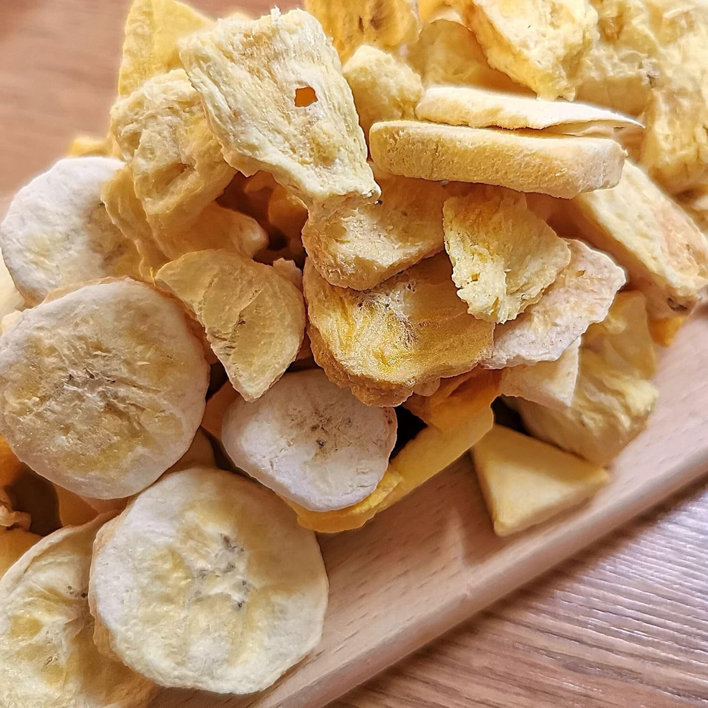 Gefriergetrocknete Früchte Mischung aus tropischen Früchten | XL 350g Gefriergetrocknete Ananas-Mango-Bananen-Mischung aus gefriergetrockneten Früchten | Gefriergetrocknete Früchte Ananas Banane Mango Trockenfruchtmischung | ZingyZoo Dehydrierte Produkte Naty Shop