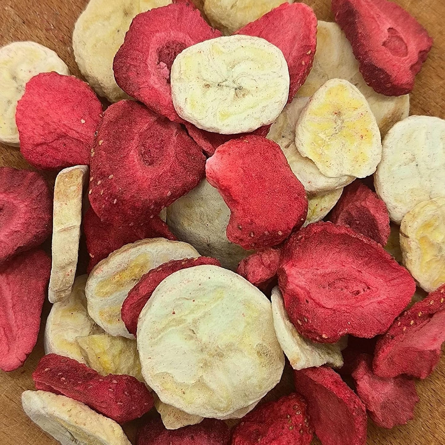 Mischung aus gefriergetrockneten Früchten ErdBana XL 300g | Gefriergetrocknete Bananen + gefriergetrocknete Erdbeeren Probierset mit gefriergetrockneten Früchten | Gefriergetrocknete Fruchtmischung aus Erdbeeren und Bananen | ZingyZoo Naty Shop Dehydrierte Produkte 300 G (1 Packung) Erdbeeren und Bananen