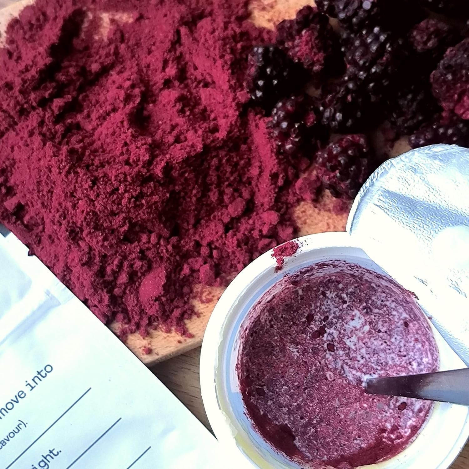 Gefriergetrocknete Brombeeren in Pulverform | 100 % gefriergetrocknetes Fruchtpulver. Natürliche Trockenfrüchte ohne Zusatzstoffe | Fruchtpulver Gefriergetrocknete Früchte Brombeerpulver Dehydrierte Produkte Naty Shop