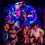 Wandteppich Alishomtll Schwarzlicht Astronautenpilz fluoreszierend botanisch Zuhause – Accessoires und Dekorationen Naty Shop