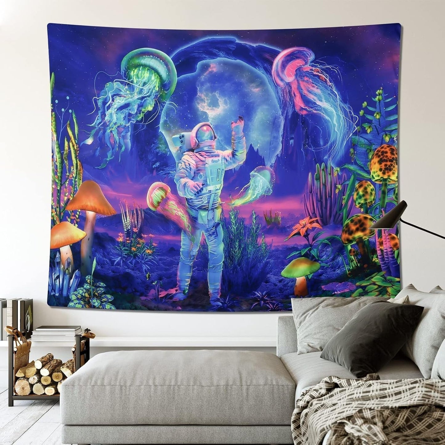 Wandteppich Betylfoy Schwarzlicht Astronaut reaktive Pflanzen Qualle Zuhause - Accessoires und Dekorationen Naty Shop
