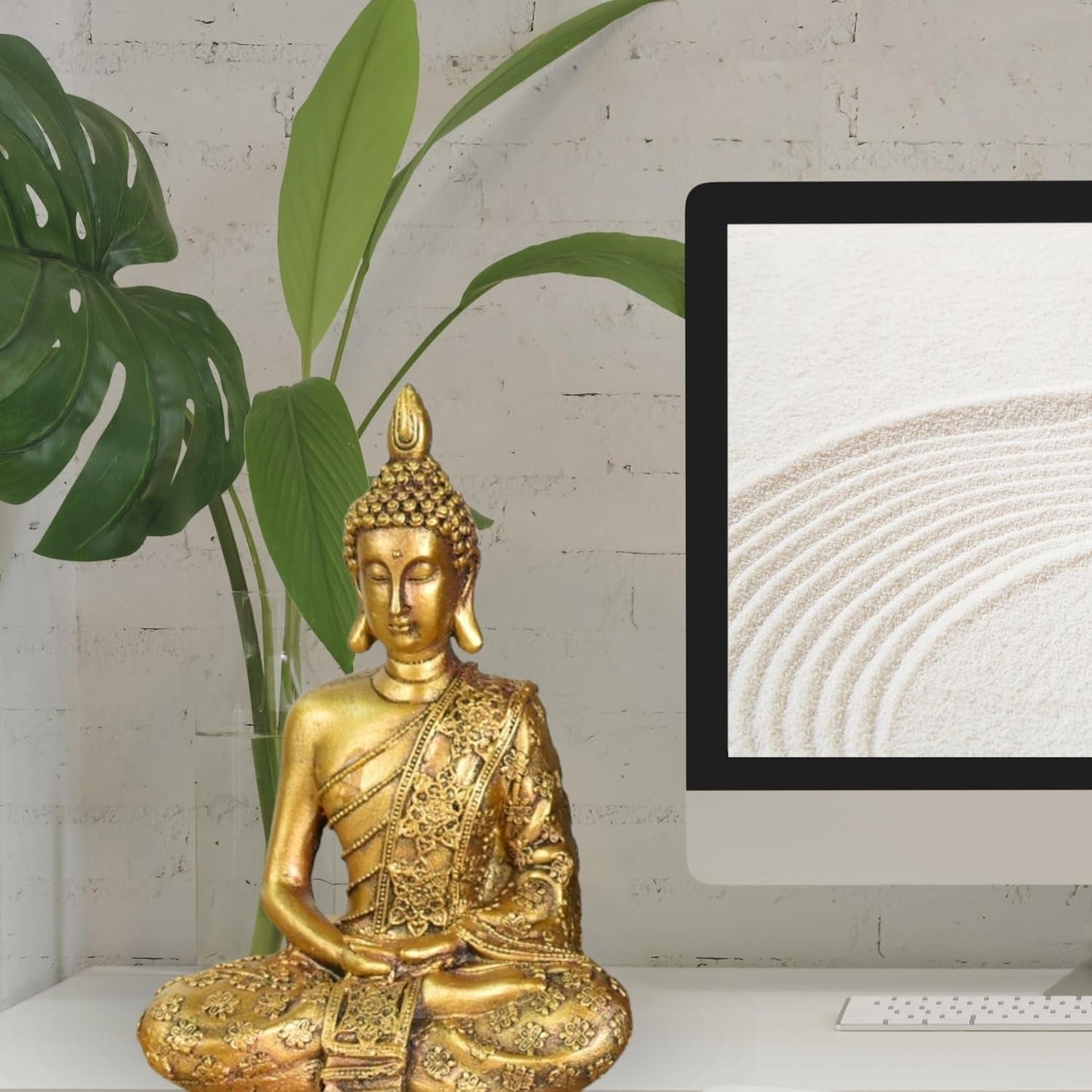 Zen'Light - Statuette mit Buddha-Kopf Sanci - Dekoration für Zen, Meditation und Feng Shui - Geschenk für eine entspannende und spirituelle Atmosphäre - Buddha-Statue - Höhe: 18 cm - Farbe: Gold Statuetten und Skulpturen Naty Shop